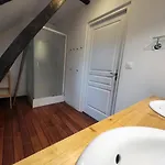 Le Moulin De Houbronne