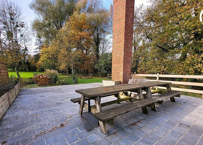 Le Moulin De Houbronne Дом отдыха Menneville